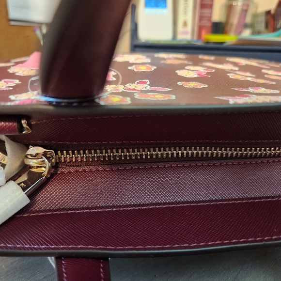 Kate Spade - Picture 6 of 6